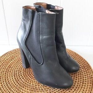 Zara Heeled Black Booties Leather Women’s Size 40 9